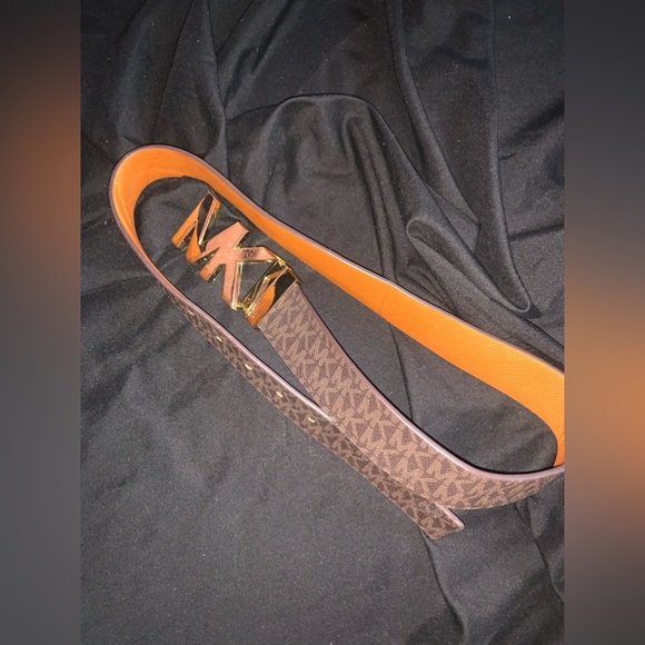 Michael Kors Belt - Picture 5 of 8